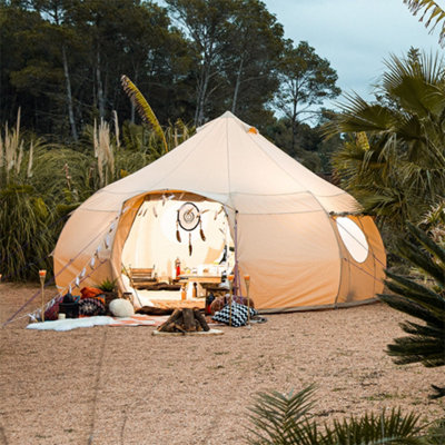 Luxury glamping at Horizon Pines