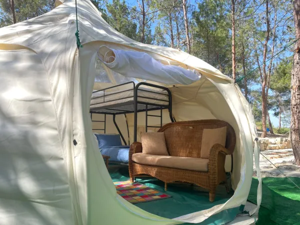 Lotus Belle tent — forest 1