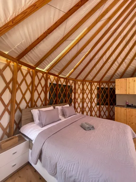 Premium Yurt, photo 6